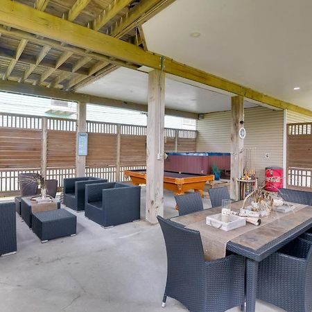 Galveston Escape With Entertainment Patio And Deck! Villa Exterior photo
