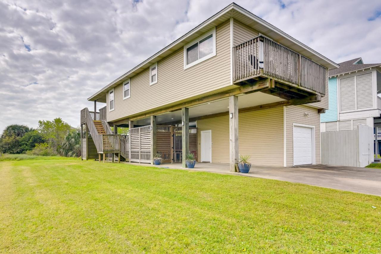 Galveston Escape With Entertainment Patio And Deck! Villa Exterior photo